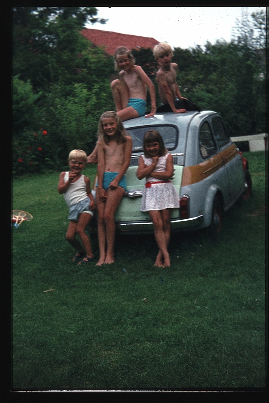 33.Gronau jul 1972 Brigitte,Marion,Peter,Britta,Jurgen.JPG